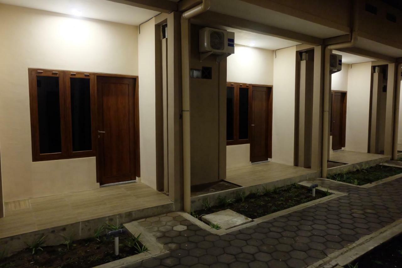 Ketapang  Harmoni Guest House Banyuwangi מראה חיצוני תמונה