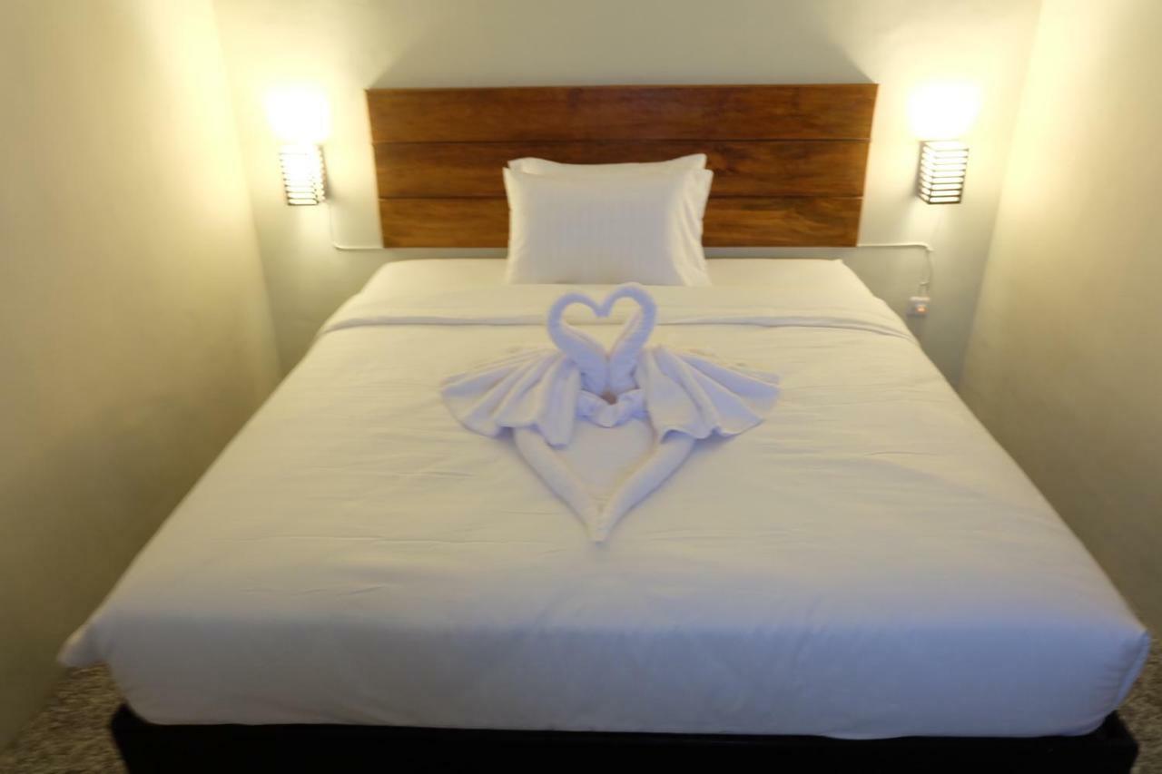 Ketapang  Harmoni Guest House Banyuwangi מראה חיצוני תמונה